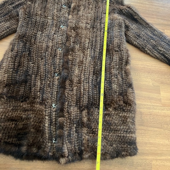 Mink Coat - Picture 6 of 12